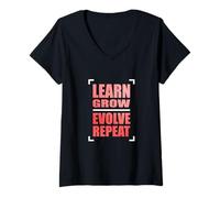 Femme Couleur Rouge Learn Grow Evolve Repeat Red Graphic T-Shirt avec Col en V