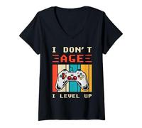 Femme Design rétro Gamer I Don't Age I Level Up T-Shirt avec Col en V