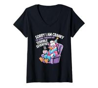 Femme Désolée, je suis grincheuse, je traverse mes terribles années 70 T-Shirt avec Col en V