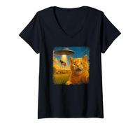 Femme Distressed British Shorthair Cat with Cow UFO Selfie Humor T-Shirt avec Col en V