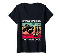 Femme Divers Wearing Masks Before They Were Cool T-Shirt avec Col en V