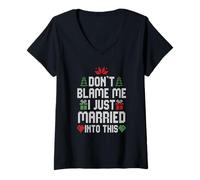 Femme Don't Blame me I Just Married Into This T-Shirt avec Col en V