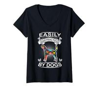 Femme Easily Distracted by Dogs American Foxhound Dog Lover T-Shirt avec Col en V