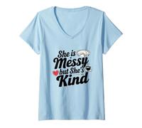 Femme Elle est salissante mais Elle est Gentille, Serveuse Musicale, Qui prépare des tartes T-Shirt avec Col en V