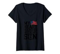 Femme Fête De L'indépendance 4 Juillet Mon Cœur Marche Avec Mon T-Shirt avec Col en V