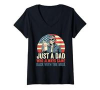 Femme Fête des pères Just a Dad Who Always Came Back with The Milk T-Shirt avec Col en V