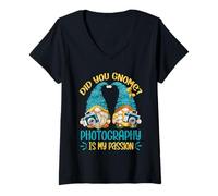Femme Funny GNOME Photographer Design Photography is My Passion T-Shirt avec Col en V