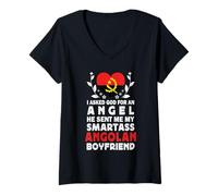 Femme Funny Smartass Angolan Boyfriend Angola Flag T-Shirt avec Col en V