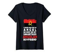 Femme Funny Smartass Angolan Boyfriend Angola Flag T-Shirt avec Col en V