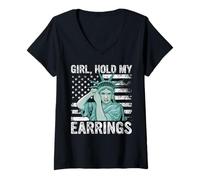 Femme Girl Hold My Earrings Statue de la Liberté Drapeau USA Meme Drôle T-Shirt avec Col en V