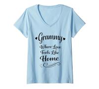 Femme Grammy Where Love Feels Like Home - Proud Family Grandma T-Shirt avec Col en V