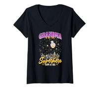 Femme Grandma is The Real Superhero, Cape and All T-Shirt avec Col en V