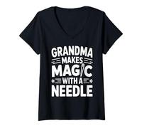 Femme Grandma Makes Magic with A Needle Couture Humour T-Shirt avec Col en V