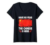 Femme Have No Fear The Chinese is Here China Flag T-Shirt avec Col en V