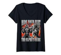 Femme Hide Your Feet The Alpha is Here Funny Hilarous Wolf T-Shirt avec Col en V