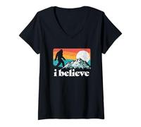 Femme I Believe! Funny Retro Bigfoot Mountains T-Shirt avec Col en V