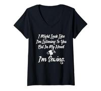 Femme J'Ai Peut-être l'air d'écouter, mais Je couds à la Place T-Shirt avec Col en V