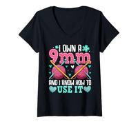 Femme Je possède Un 9 mm et Je Sais Comment l'utiliser T-Shirt avec Col en V