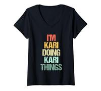 Femme Je suis Kari qui fait des choses avec Kari - C'est drôle de dire un joli prénom Kari T-Shirt avec Col en V