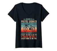 Femme Je suis un travailleur postal transporteur de courrier facteur profession d'emploi T-Shirt avec Col en V