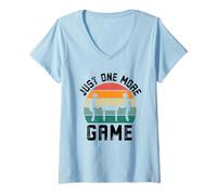 Femme Just One More Game Joueur de Football Amusant rétro T-Shirt avec Col en V