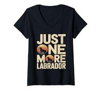 Femme Just One More Labrador Dog Lover Citation T-Shirt avec Col en V