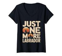 Femme Just One More Labrador Dog Lover Citation T-Shirt avec Col en V
