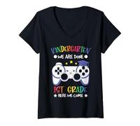 Femme Kindergarten We Done 1st Grade Here We Come Back to School T-Shirt avec Col en V