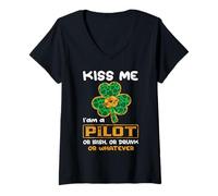 Femme Kiss Me I'm A Pilot Funny Shamrock St Patricks Day T-Shirt avec Col en V