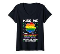 Femme Kiss Me I'm Gay Or Irish Or Drunk LGBT St Patricks Day T-Shirt avec Col en V