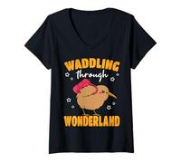 Femme Kiwi se dandinant au Pays des Merveilles | Kiwi Adventure T-Shirt avec Col en V