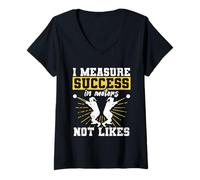 Femme Lanceur de Poids I Measure Success in Meters Not Likes T-Shirt avec Col en V