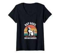 Femme Les Amoureux des Chats de Nap Hard Dream Harder T-Shirt avec Col en V