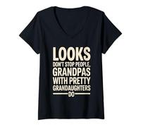 Femme Les apparences n'arrêtent Pas Les Gens Que Font Les Grands-pères Qui Ont de Jolies Petites-Filles T-Shirt avec Col en V