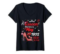Femme Mai 1952 Anniversaire This Queen Was Born in May 1952 T-Shirt avec Col en V