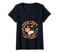 Femme Maman a Besoin d'un Café et d'une Sieste Humour Cadeau T-Shirt avec Col en V