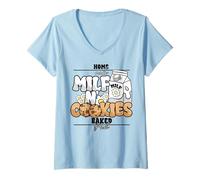 Femme Milf Cookies Milk Homemade Baked Fresh Funny Adult Humor T-Shirt avec Col en V