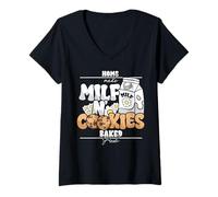 Femme Milf Cookies Milk Homemade Baked Fresh Funny Adult Humor T-Shirt avec Col en V
