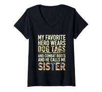 Femme Mon héros préféré porte des plaques d'identification pour chien, sœur T-Shirt avec Col en V