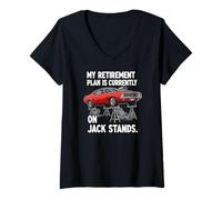 Femme My Retirement Plan is on Jack Stands Muscle Car T-Shirt avec Col en V