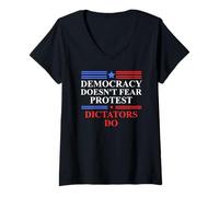 Femme No Kings America Democracy Doesn't Fear Protest Dictators Do T-Shirt avec Col en V