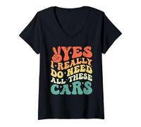 Femme Oui, j'ai vraiment besoin de toutes ces voitures, mécanicien drôle, amateur de voitures T-Shirt avec Col en V