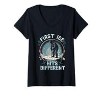 Femme Pêche sur Glace First Ice Hits Different T-Shirt avec Col en V