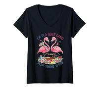 Femme Pink Flamingos in A Quilt Gang Sassy Sewing Sisters Women T-Shirt avec Col en V