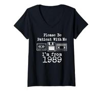 Femme Please Be Patient with Me I'm from 1989 Vintage Birthday T-Shirt avec Col en V