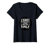 Femme Pretty Chaos Fonctionne dans Cette déclaration de Famille T-Shirt avec Col en V