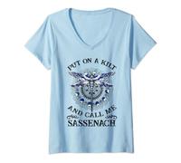 Femme Put On A Kilt and Call Me Sassenach Libellule T-Shirt avec Col en V