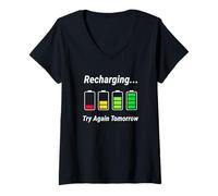 Femme Recharging Low Social Battery Funny Introvert T-Shirt avec Col en V