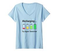 Femme Recharging Low Social Battery Funny Introvert T-Shirt avec Col en V