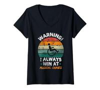 Femme Retro Warning I win at Musical Chairs Wheelchair Handicap T-Shirt avec Col en V